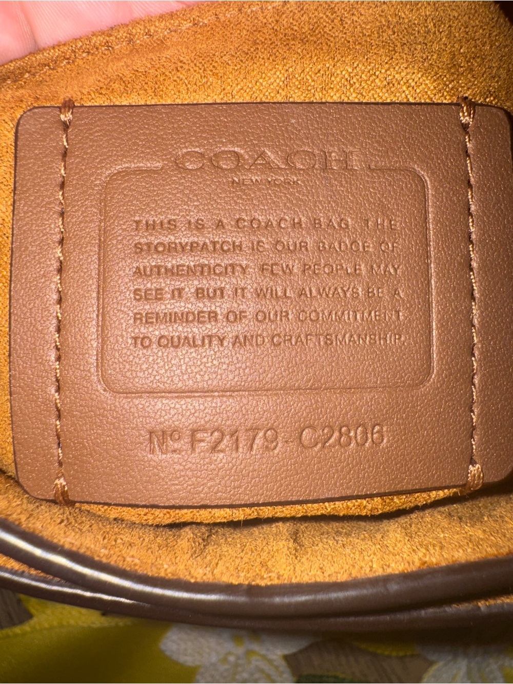 Like NEW Coach Georgie Saddle Crossbody or Clutch Removable & Adjustable Strap - Picture 10 of 15